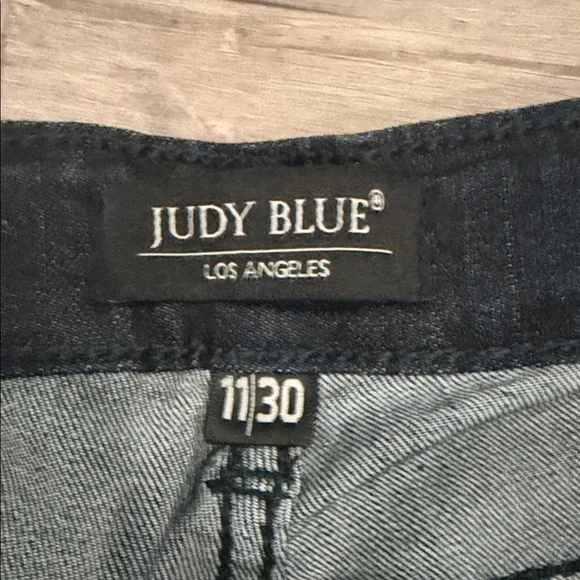Judy Blue Women's Denim Jeans - Picture 2 of 7